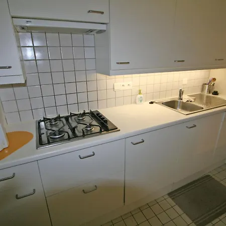 Apartment Yperlee 0301 *