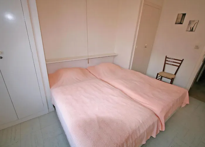 Yperlee 0301 Apartment *