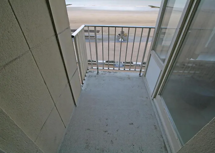 Apartment Yperlee 0301 *